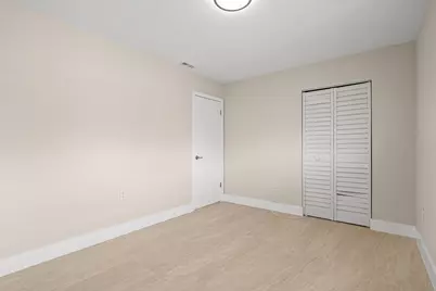 11099 NW 7th Street, Miami, FL 33172 - Photo 22