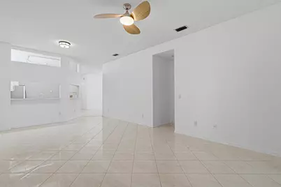 10168 Lombardy Drive #10168, Tamarac, FL 33321 - Photo 8