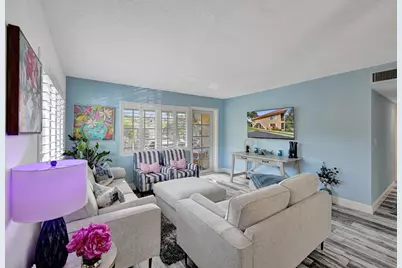 1930 NE 2nd Avenue #216L, Wilton Manors, FL 33305 - Photo 2