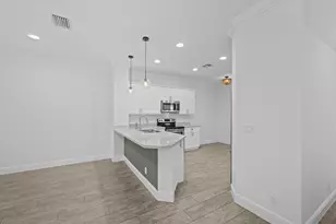 15600 Italian Cypress Wy, Wellington, FL 33414 - Photo 14