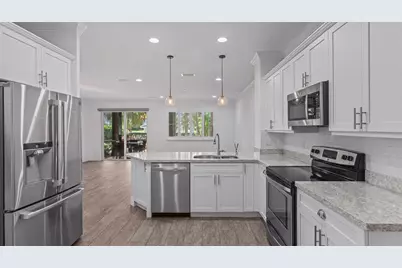 15600 Italian Cypress Way, Wellington, FL 33414 - Photo 12