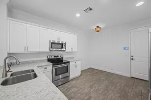 15600 Italian Cypress Wy, Wellington, FL 33414 - Photo 16