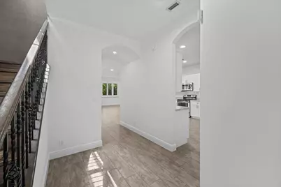 15600 Italian Cypress Way, Wellington, FL 33414 - Photo 6