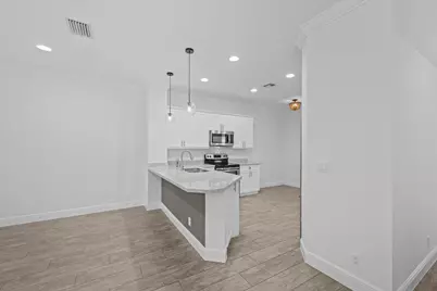 15600 Italian Cypress Way, Wellington, FL 33414 - Photo 14