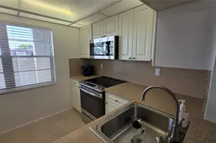 4851 NW 26th Ct, Lauderdale Lakes, FL 33313 - Photo 30