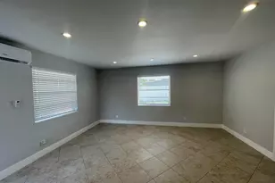 215 SW 16th, Fort Lauderdale, FL 33315 - Photo 2