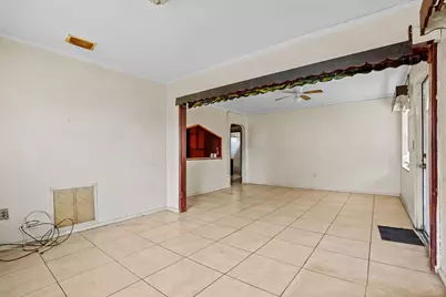 2313 N 44th Street, Fort Pierce, FL 34946 - Photo 4
