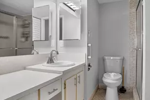 4022 Hythe B, Boca Raton, FL 33434 - Photo 22