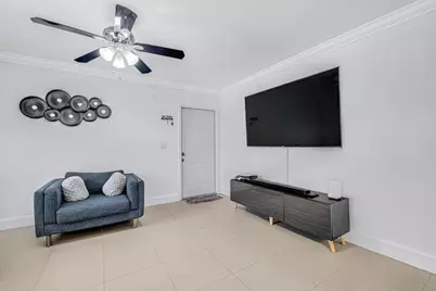 6043 10th Avenue N #129, Greenacres, FL 33463 - Photo 8