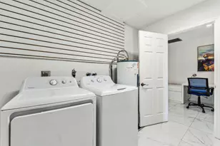 1243 Garfield St, Hollywood, FL 33019 - Photo 16