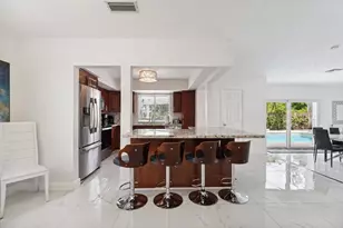 1243 Garfield St, Hollywood, FL 33019 - Photo 4