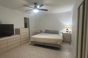 138 Markham G, Deerfield Beach, FL 33442 - Photo 4