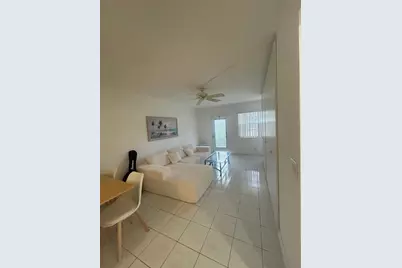 138 Markham G, Deerfield Beach, FL 33442 - Photo 2