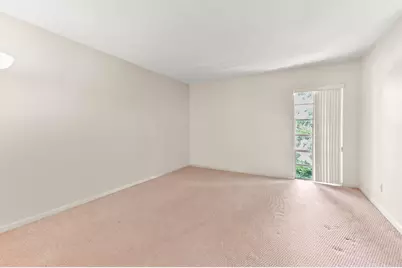 22 Golfs Edge D, West Palm Beach, FL 33417 - Photo 10