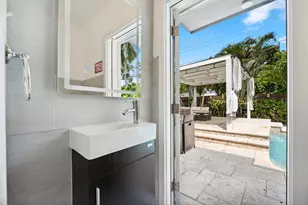 1243 Garfield St, Hollywood, FL 33019 - Photo 18