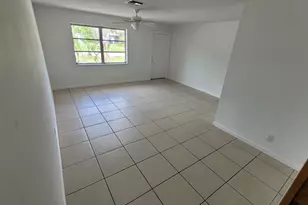 217 Reo Dr, Jupiter, FL 33458 - Photo 12