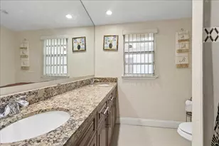 1313 NW 13th Ct, Fort Lauderdale, FL 33311 - Photo 10