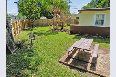 1313 NW 13th Court, Fort Lauderdale, FL 33311 - Photo 4