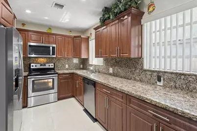 1313 NW 13th Court, Fort Lauderdale, FL 33311 - Photo 14