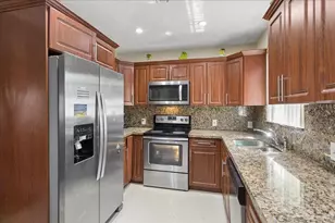 1313 NW 13th Ct, Fort Lauderdale, FL 33311 - Photo 14