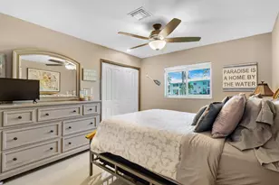 981 SE 10th Ct, Pompano Beach, FL 33060 - Photo 22