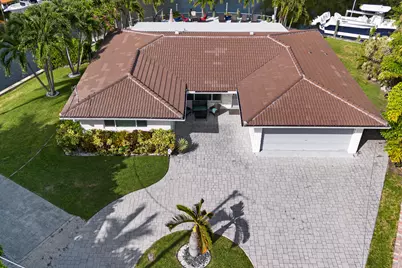 981 SE 10th Court, Pompano Beach, FL 33060 - Photo 36