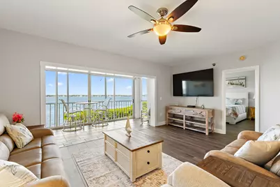 164 NE Edgewater Drive #2103, Stuart, FL 34996 - Photo 2