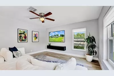 722 SW 28th Avenue, Boynton Beach, FL 33435 - Photo 16