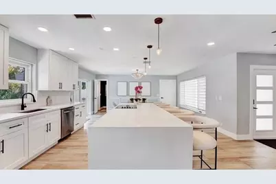 722 SW 28th Avenue, Boynton Beach, FL 33435 - Photo 8