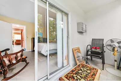 270 Norwich L, West Palm Beach, FL 33417 - Photo 12
