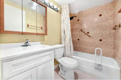 270 Norwich L, West Palm Beach, FL 33417 - Photo 10