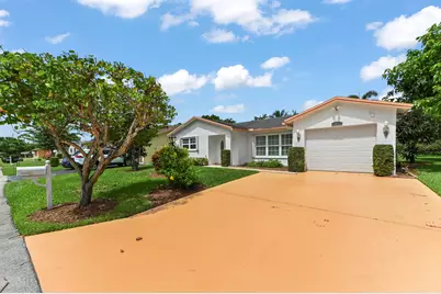 6387 Summer Sky Lane, Greenacres, FL 33463 - Photo 2