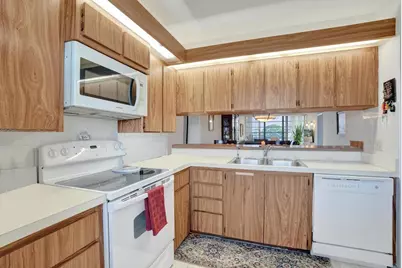 1524 Whitehall Drive #406, Davie, FL 33324 - Photo 8