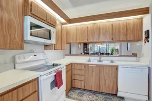 1524 Whitehall Dr, Davie, FL 33324 - Photo 8