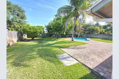 12301 Paseo Way, Cooper City, FL 33026 - Photo 2