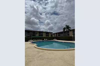 700 Village Green Court #221, Palm Springs, FL 33461 - Photo 2