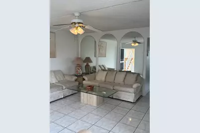 700 Village Green Court #221, Palm Springs, FL 33461 - Photo 6