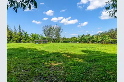 6250 SW 180th Terrace, Southwest Ranches, FL 33331 - Photo 6