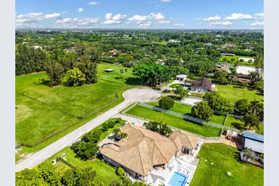 6250 SW 180th Terrace, Southwest Ranches, FL 33331 - Photo 10