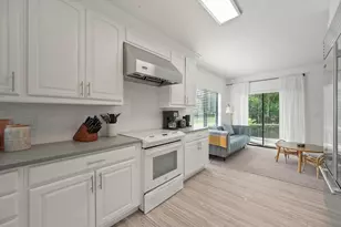 11355 Pond View Dr, Wellington, FL 33414 - Photo 8
