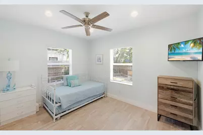 937 SW 17th Street, Fort Lauderdale, FL 33315 - Photo 10