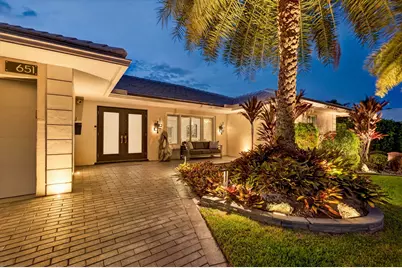 651 Juneberry Court, Boca Raton, FL 33486 - Photo 4