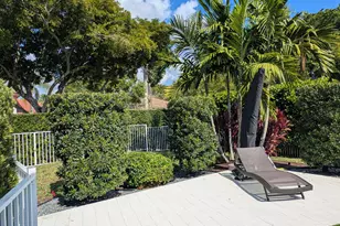 1865 NW 124th Way, Coral Springs, FL 33071 - Photo 18