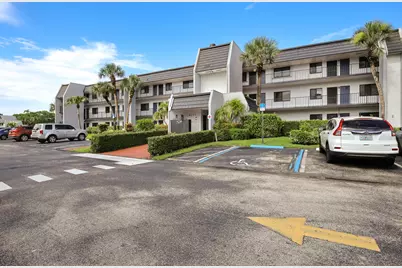 4230 Deste Court #303, Lake Worth, FL 33467 - Photo 12