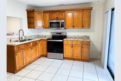 3094 Bermwood Lane #237, Hollywood, FL 33021 - Photo 4