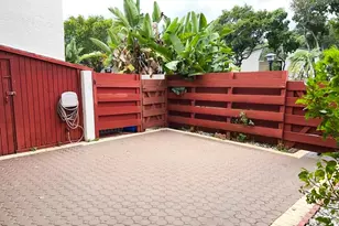 3094 Bermwood Ln, Hollywood, FL 33021 - Photo 2