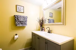 8973 Palm Tree Ln, Pembroke Pines, FL 33024 - Photo 10