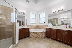 11491 NW 82nd Terrace NW, Doral, FL 33178 - Photo 24