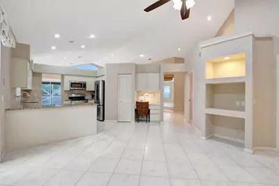 11081 Springbrook Circle, Boynton Beach, FL 33437 - Photo 20