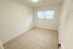 912 SE Tarpon Ave, Stuart, FL 34994 - Photo 12